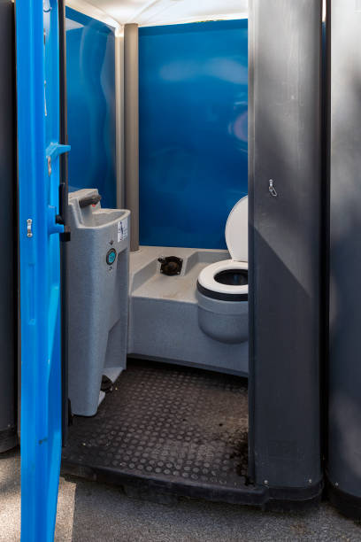 Best Luxury portable toilet rental  in Crystal Lakes, OH